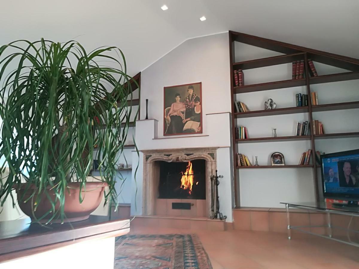 Le Ginestre Panzió Caselle Torinese Kültér fotó