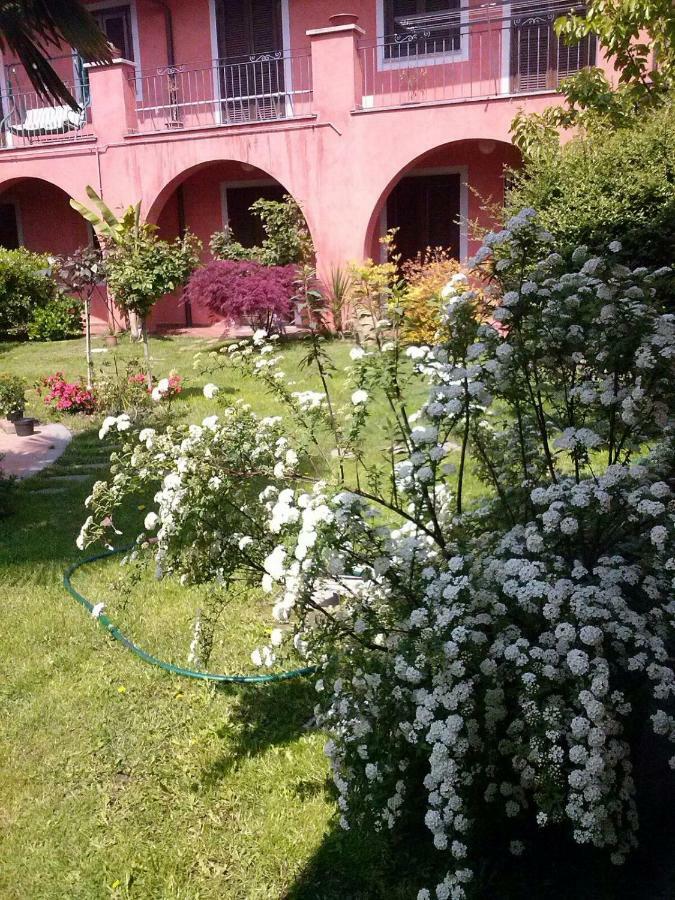 Le Ginestre Panzió Caselle Torinese Kültér fotó